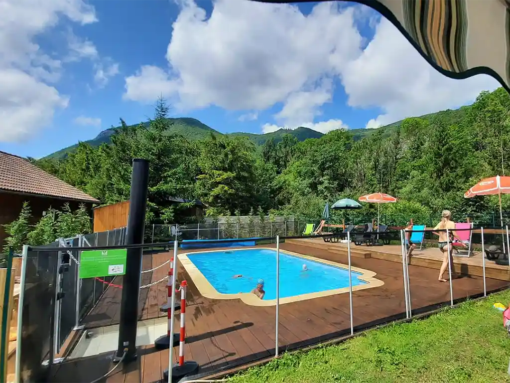 piscine camping Haut Jura