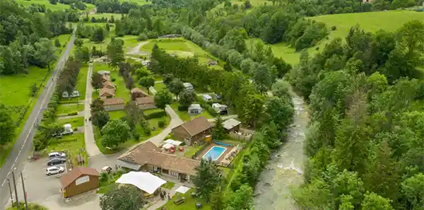 vue aérienne camping Le Valserine Mont Jura